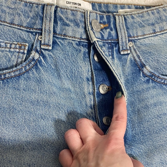 Cotton On Light Blue Cut off Denim Shorts NWT - Picture 2 of 5